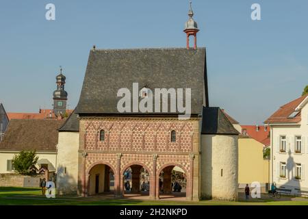 Lorsch, Deutschland - 22. September 2021: Blick in der Abtei Lorsch auf Deutschland, UNESCO-Weltkulturerbe Stockfoto