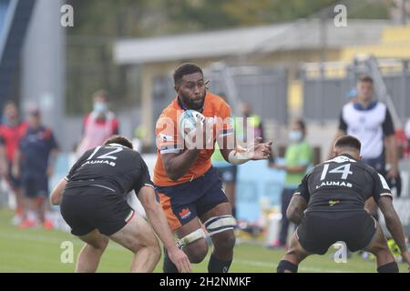 Parma, Italien. Oktober 2021. Viliame Mata (Edinburgh) in Aktion während Zebre Rugby Club vs Edinburgh, United Rugby Championship Spiel in Parma, Italien, Oktober 23 2021 Kredit: Unabhängige Fotoagentur/Alamy Live Nachrichten Stockfoto