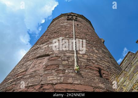 Zopf von Rapunzel, Bergfried, Turm, Rapunzelburg, Trendelburg, Hessen, Deutschland Stockfoto