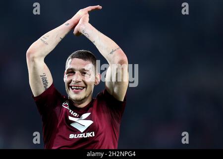 Andrea Belotti vom FC Turin feiert nach dem Sieg in der Serie Ein Spiel zwischen dem FC Turin und dem FC Genua im Stadio Olimpico am 22. Oktober 2021 in Turin, Italien. Stockfoto