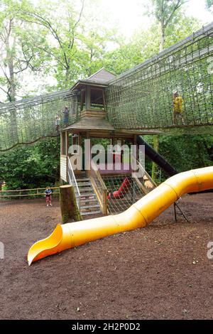 Ninja Zone Woodlands Familienthemenpark, Totnes, Devon, England, Vereinigtes Königreich. Stockfoto