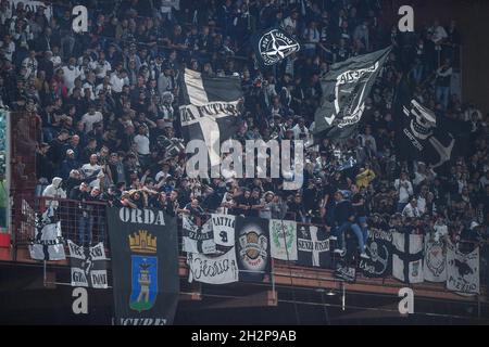 Genua, Italien. Oktober 2021. Unterstützer Spezia während der UC Sampdoria gegen Spezia Calcio, Italienische Fußballserie A Spiel in Genua, Italien, Oktober 22 2021 Quelle: Independent Photo Agency/Alamy Live News Stockfoto