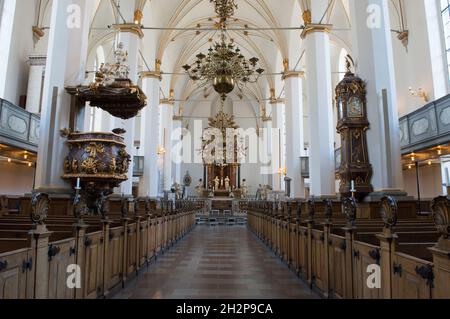 Innenraum der evangelisch-lutherischen Kirche, Trinitatis-Kirche, historisches Gebäude aus dem 17. Jahrhundert im Zentrum von Kopenhagen, Dänemark Stockfoto