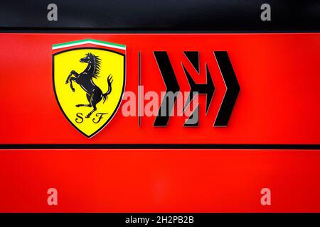 Scuderia Ferrari SF21, Logo-Illustration während des Formel 1 Aramco United States Grand Prix 2021, 17. Lauf der FIA Formel 1-Weltmeisterschaft 2021 vom 21. Bis 24. Oktober 2021 auf dem Circuit of the Americas, in Austin, Texas, USA - Foto: Antonin Vincent/DPPI/LiveMedia Stockfoto