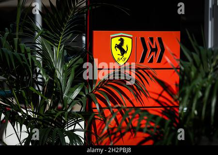 Scuderia Ferrari SF21, Logo-Illustration während des Formel 1 Aramco United States Grand Prix 2021, 17. Lauf der FIA Formel 1-Weltmeisterschaft 2021 vom 21. Bis 24. Oktober 2021 auf dem Circuit of the Americas, in Austin, Texas, USA - Foto: Antonin Vincent/DPPI/LiveMedia Stockfoto