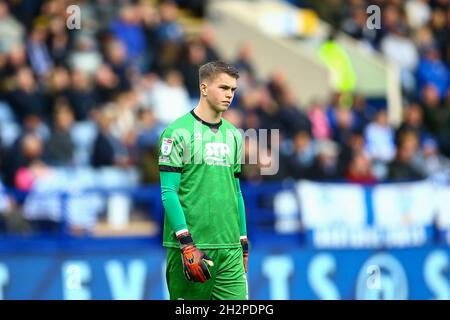 Hillsborough, Sheffield, England - 23. Oktober 2021 Josh Griffiths Torhüter von Lincoln während des Spiels Sheffield Mittwoch gegen Lincoln City, Sky Bet League One, 2021/22, Hillsborough, Sheffield, England - 23. Oktober 2021, Credit: Arthur Haigh/WhiteRoseFotos/Alamy Live News Stockfoto