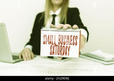 Textunterschrift für den Small Business Saturday. Business Überblick American Shopping Holiday während des Samstags gehalten Instructor Teaching Different Stockfoto