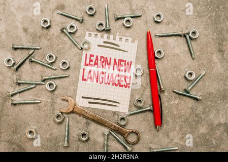 Konzeptionelle Darstellung Neue Sprachen lernen. Wort für die Entwicklung der Kommunikationsfähigkeit im Ausland lang Neue Ideen Brainstoming für die Wartungsplanung Stockfoto