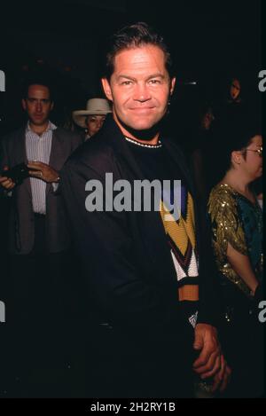 Mickey Dolenz bei der Donna Summer's Art Paintings Exhibition in der Circle Gallery in Beverly Hills, Kalifornien 03. Mai 1990 Quelle: Ralph Dominguez/MediaPunch Stockfoto