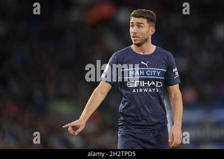 BRIGHTON, ENGLAND - 23. OKTOBER: Aymeric Laporte von Manchester City zeigt sich während des Premier League-Spiels zwischen Brighton & Hove Albion und Manchester City am 23. Oktober 2021 im American Express Community Stadium in Brighton, England. MB-Medien Stockfoto