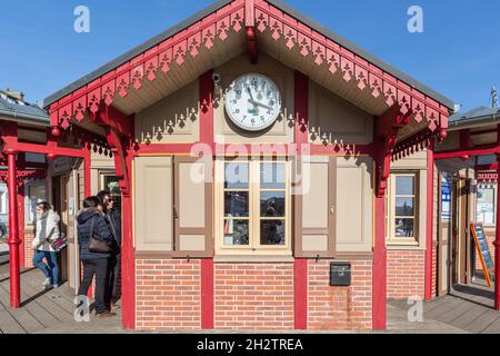 Terminal-Station der Dampfeisenbahn Baie de Somme in Saint-Valery, Frankreich Stockfoto