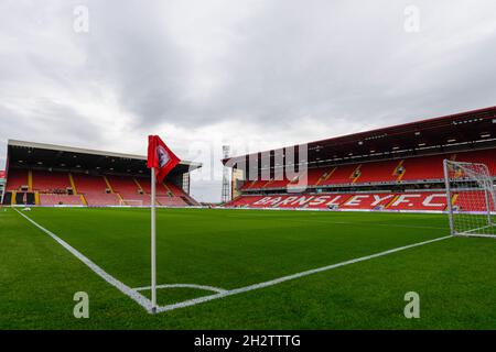 Eine allgemeine Ansicht von Oakwell, der Heimat von Barnsley in Barnsley, Vereinigtes Königreich am 10/24/2021. (Foto von Simon Whitehead/News Images/Sipa USA) Stockfoto