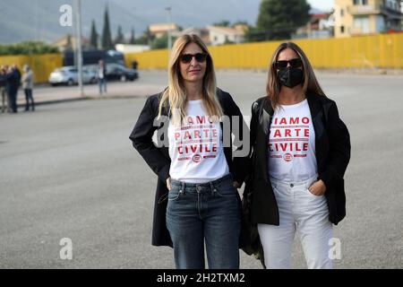 Palermo, Italien. 23. Oktober 2021. Auf dem Foto Aktivisten gegen Matteo Sslvini Kredit: Unabhängige Fotoagentur/Alamy Live News Stockfoto