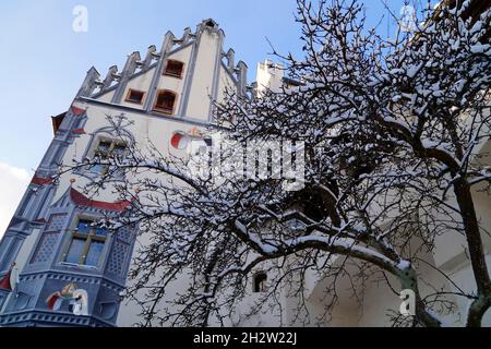 Das schöne winterliche Hochschloss in Füssen in Bayern, Deutschland Stockfoto