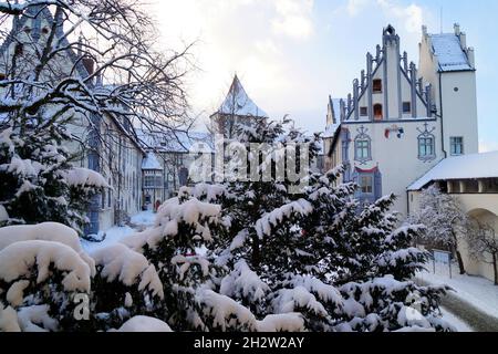 Das schöne winterliche Hochschloss in Füssen in Bayern, Deutschland Stockfoto