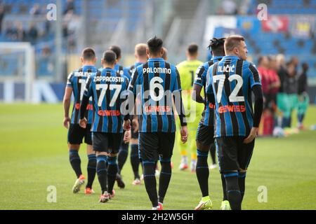 Atalanta Team während der italienischen Meisterschaft Serie A Fußballspiel zwischen Atalanta BC und Udinese Calcio am 24. Oktober 2021 im Gewiss Stadion in Bergamo, Italien - Foto Nderim Kaceli / DPPI Stockfoto