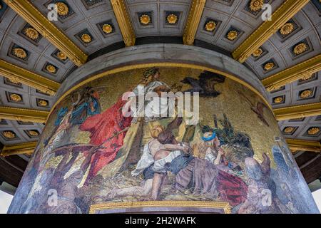 Mosaik auf Basis der Rotunde der Siegessäule in Berlin, Deutschland, Salviati Glasmosaik, entworfen von Anton von Werner in den Jahren 1874-75. Stockfoto