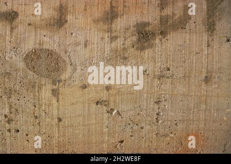 Nahaufnahme der Betonwand mit Holzstruktur. Holz aussehen Zement Hintergrund. Stockfoto