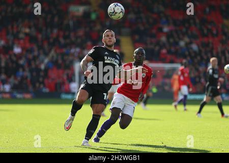 BARNSLEY, GROSSBRITANNIEN. 24. OKTOBER Sheffield United Skipper Billy Sharp (10) während des Sky Bet Championship Matches zwischen Barnsley und Sheffield United in Oakwell, Barnsley am Sonntag, den 24. Oktober 2021. (Kredit: Emily Moorby | MI Nachrichten) Kredit: MI Nachrichten & Sport /Alamy Live Nachrichten Stockfoto