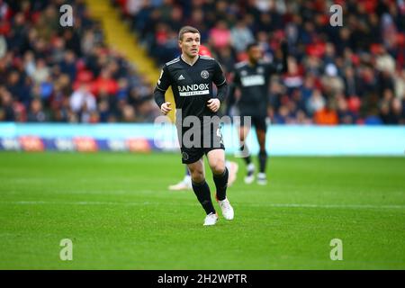 Oakwell, Barnsley, England - 24. Oktober 2021 John Fleck (4) von Sheffield United - während des Spiels Barnsley gegen Sheffield United, Sky Bet EFL Championship 2021/22, in Oakwell, Barnsley, England - 24. Oktober 2021, Credit: Arthur Haigh/WhiteRosePhotos/Alamy Live News Stockfoto
