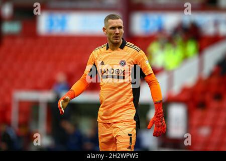 Oakwell, Barnsley, England - 24. Oktober 2021 Robin Olsen Torwart von Sheffield United - während des Spiels Barnsley gegen Sheffield United, Sky Bet EFL Championship 2021/22, in Oakwell, Barnsley, England - 24. Oktober 2021, Credit: Arthur Haigh/WhiteRosePhotos/Alamy Live News Stockfoto