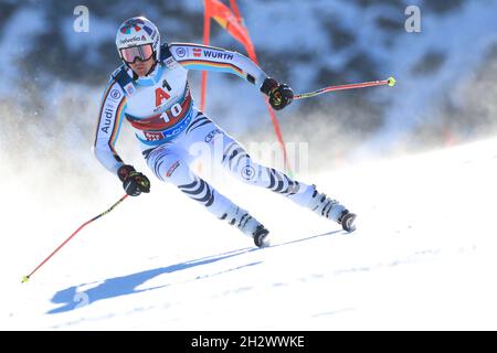 Solden, Österreich. Okt. 2021. Alpine Ski World Cup 2021-2022: 1. Herren-Riesenslalom, Eröffnungsrennen im Rahmen des Alpine Ski World Cup in Solden am 24. Oktober 2021; Stefan Luitz (GER) in Aktion. (Foto von Pierre Teyssot/ESPA-Images) Quelle: European Sports Photo Agency/Alamy Live News Stockfoto