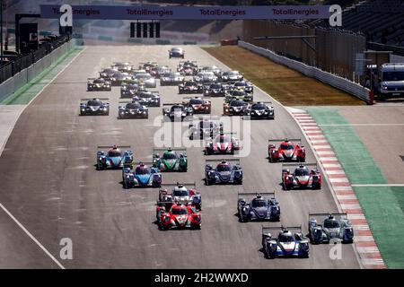 Start des Rennens, Abfahrt, während der 2021 4 Stunden von Portimao, 5. Runde der 2021 European Le Mans Series, vom 21. Bis 24. Oktober 2021 auf dem Algarve International Circuit, in Portimao, Portugal - Foto Paulo Maria / DPPI Stockfoto