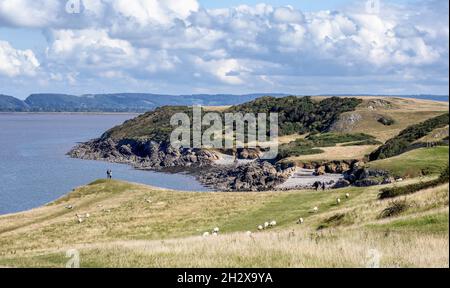 Middle Hope Beach auf der Halbinsel Sand Point in der Nähe von Weston-super-Mare in Somerset UK mit Blick auf St. Thomas's Head Stockfoto