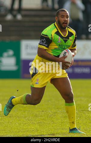 Featherstone, Großbritannien. Okt. 2021. Millennium Stadium, Post Office Road, Featherstone, West Yorkshire, 24. Oktober 2021. Rugby League International Jamaica Rugby League vs Scotland Rugby League Ross Peltier of Jamaica Rugby League. Kredit: Touchlinepics/Alamy Live Nachrichten Stockfoto