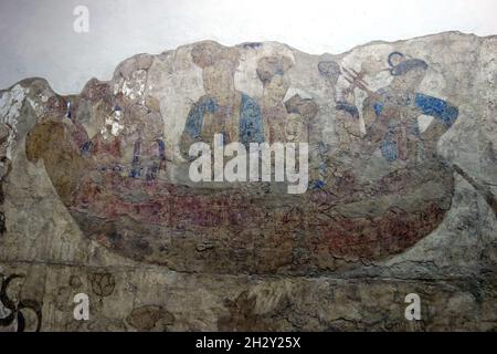 Chinesisches Boot, Afrasiab-Wandmalereien, Bilder der Botschafter, Afrasiab Museum, Afrosiyob-Samarqand shahar tarixi muzeyi, Samarkand, Usbekistan, Asien Stockfoto