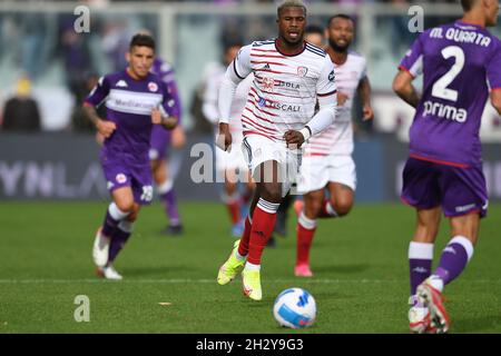 Keita Balde (Cagliari) Während des italienischen "Serie A"-Spiels zwischen Fiorentina 3-0 Cagliari im Artemio Franchi-Stadion am 24. Oktober 2021 in Florenz, Italien. (Foto von Maurizio Borsari/AFLO) Stockfoto