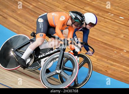Roubaix, Frankreich, 24. Oktober 2021, Laurine van Riessen (NED) in den Damen Keirin während der UCI 2021 Track World Championships am 24. Oktober 2021 im Jean Stablinksi Velodrome in Roubaix, Frankreich Credit: SCS/Soenar Chamid/AFLO/Alamy Live News Stockfoto