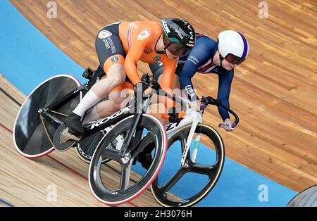 Roubaix, Frankreich, 24. Oktober 2021, Laurine van Riessen (NED) in den Damen Keirin während der UCI 2021 Track World Championships am 24. Oktober 2021 im Jean Stablinksi Velodrome in Roubaix, Frankreich Credit: SCS/Soenar Chamid/AFLO/Alamy Live News Stockfoto