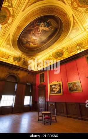 Allgemeine Ansicht des King's Drawing Room, Teil der King's State Apartments im Kensington Palace - London Stockfoto