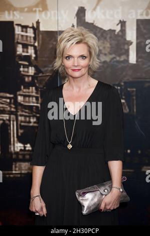 Sharon Small kommt bei den Crime Thriller Awards 2014 an The Grosvenor House Hotel - London Stockfoto