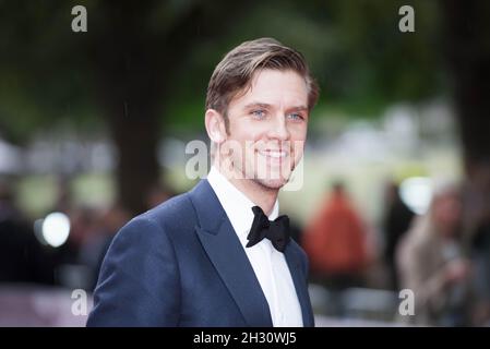 Dan Stevens kommt bei der BAFTA Downton Abbey-Festa im Richmond Theatre - London an Stockfoto