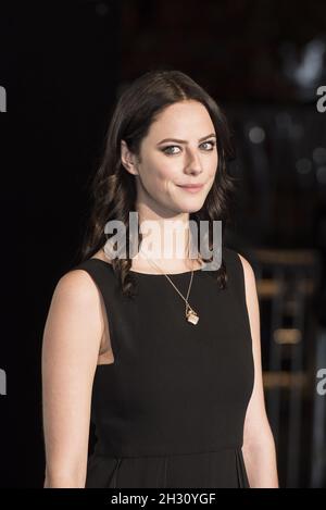 Kaya Scodelario nimmt an der europäischen Premiere von in the Heart of the Sea at the Empire, Leicester Square - London Teil Stockfoto