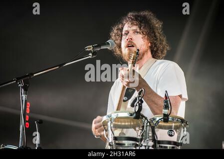 Joseph Mount von Metronomy tritt im Rahmen der Summer Series im Somerset House in London live auf der Bühne auf. Bilddatum: Donnerstag, 5. Juli 2018. Bildnachweis sollte lauten: David Jensen/EMPICS Entertainment Stockfoto