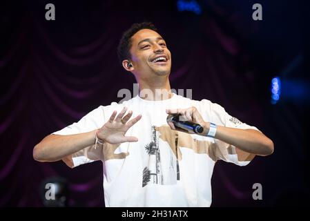 Loyle Carner tritt Jorja Smith als Teil der Summer Series im Somerset House - London auf. Bilddatum: Freitag, 13. Juli 2018. Bildnachweis sollte lauten: David Jensen/EMPICS Entertainment Stockfoto