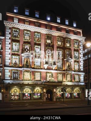 Fortnum und Mason lagern Weihnachtslichter in Piccadilly, London. Bilddatum: 11. November 2019. Bildnachweis sollte lauten: David Jensen/EMPICS Entertainment Stockfoto