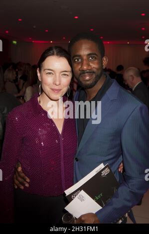 Olivia Williams und Rhashan Stone (amerikanischer Bühnenschauspieler und Dramatiker) nehmen an der Weihnachtsfeier des English National Ballet zum Nussknacker im St. Martin's Lane Hotel, London, Teil. Stockfoto