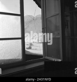 Skiausflug Nach Immenstadt Im Allgäu, Deutschland 1930er Jahre. Skiurlaub in Immenstadt im Allgäu Bereich, Deutschland der 1930er Jahre. Stockfoto