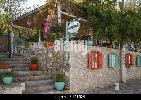 Gemütliches Restaurant im Freien in Old Datca, Provinz Mugla, Türkei Stockfoto