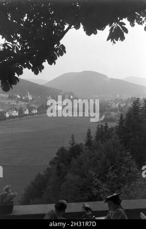 Urlaub im Schwarzwald, Deutsches Reich 30er Jahre. Urlaub im Schwarzwald, Deutschland der 1930er Jahre. Stockfoto