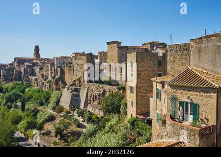 Pitigliano, Stadtansicht der Altstadt, mittelalterliche Tuffstein-Stadt, Provinz Grosseto, Toskana, Italien, Europa Stockfoto