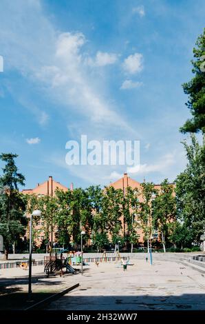 Städtischer Spielplatz in Madrid, Spanien Stockfoto