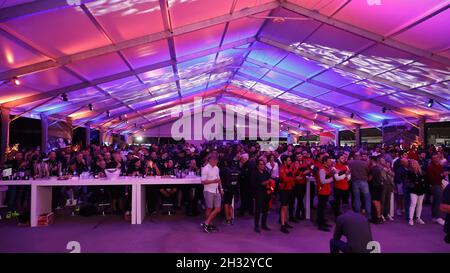 Ambiente während der Siegerehrung der European Le Mans Series 2021, am 24. Oktober 2021 auf dem Algarve International Circuit, in Portimao, Portugal - Foto: Paulo Maria/DPPI/LiveMedia Stockfoto