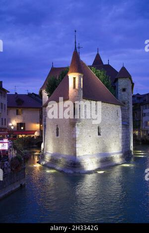 Frankreich, Auvergne-Rhône-Alpes, Haute-Savoie, Annecy, Palais de l'Ile Stockfoto