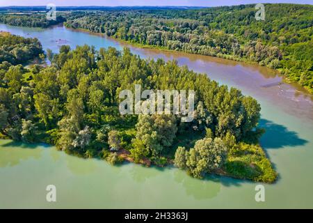 Luftaufnahme der Drau und Mura Mündung, Podravina Region von Kroatien, Grenze zu Ungarn Stockfoto