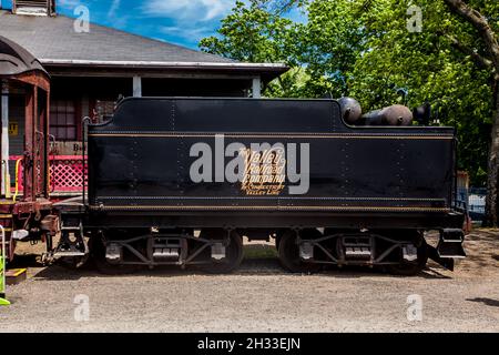 ESSEX, CT, USA - 24. MAI 2015: Connecticut Valley Railroad Dampflok Lok im Bahnhof. Stockfoto